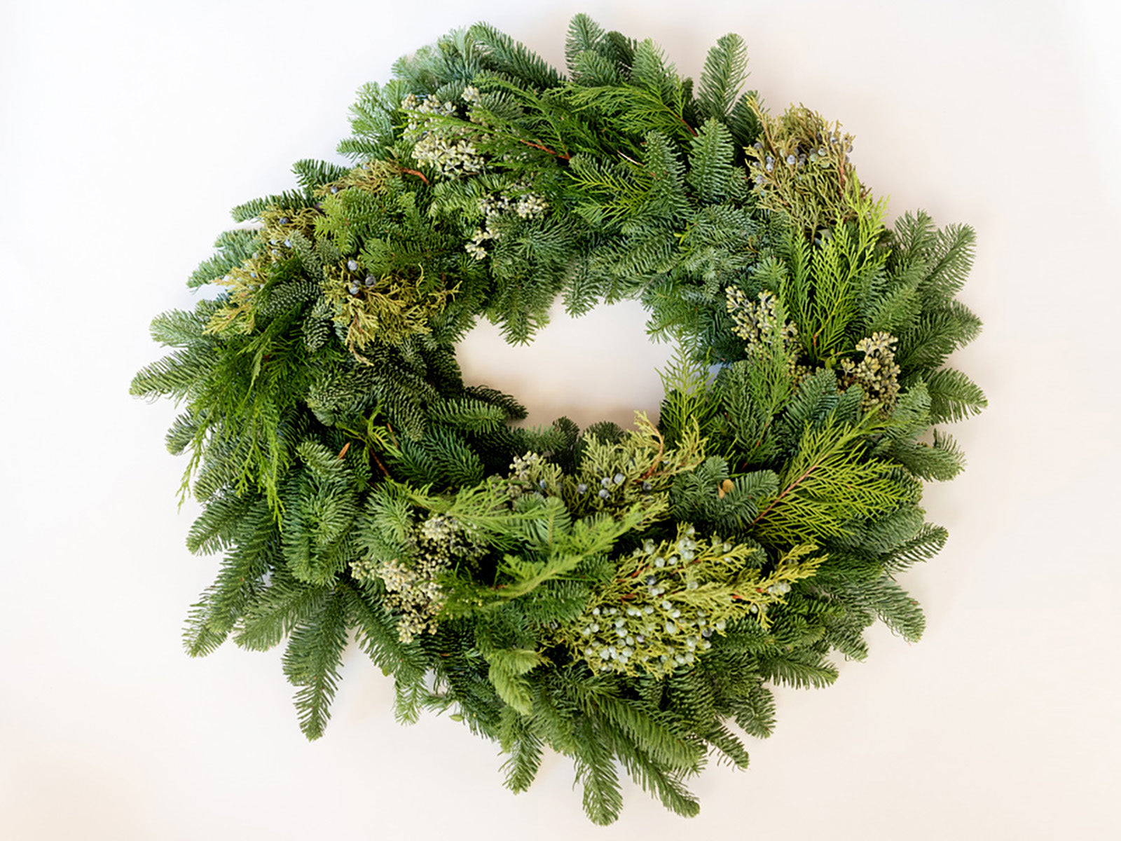 Mixed Evergreen Wreath and Garland - Élan Flowers
