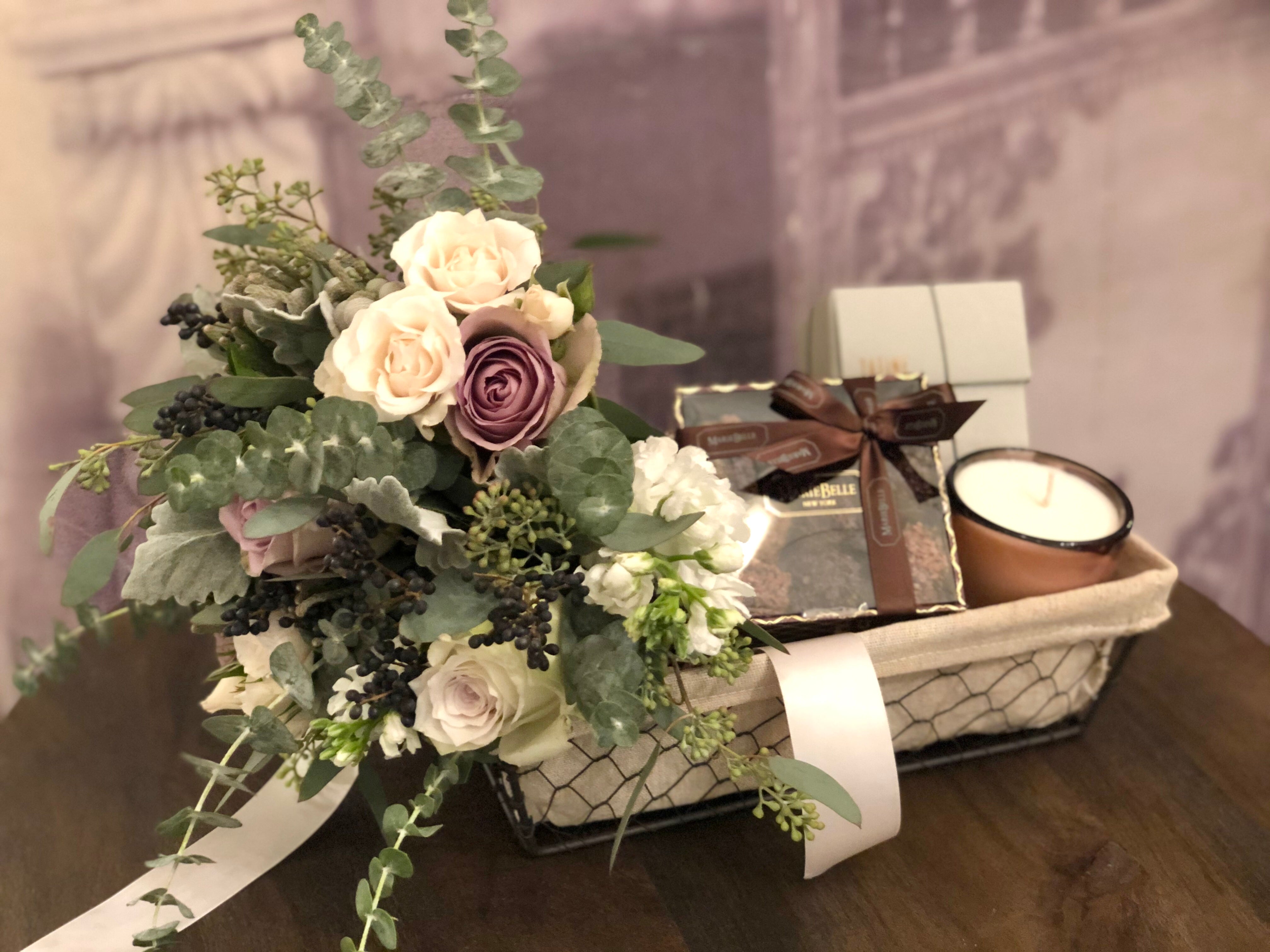 Cocoa Rose Gift Basket - Élan Flowers