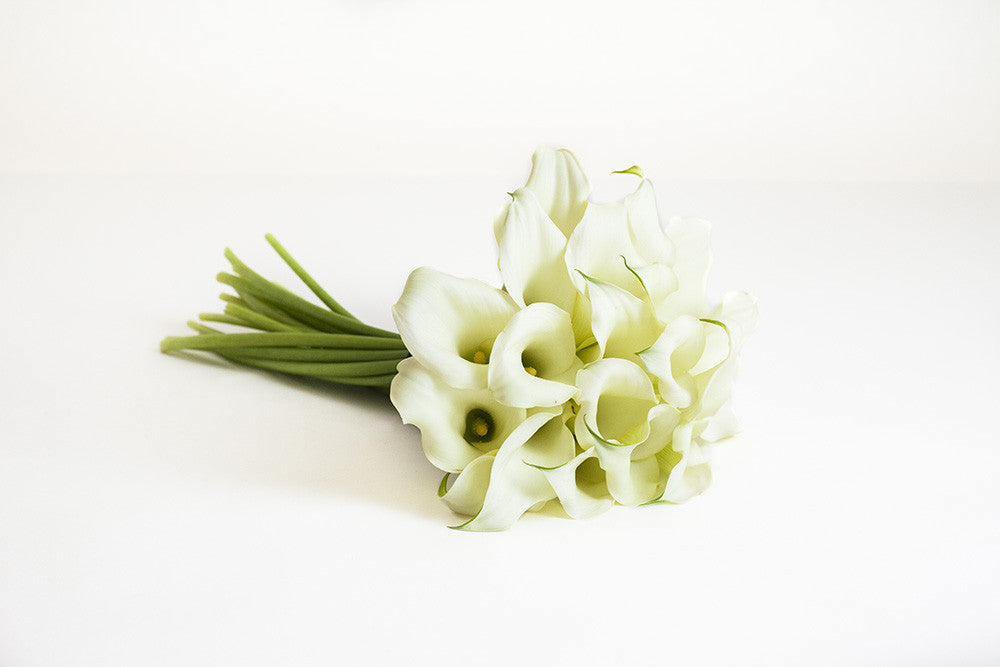 White Callas - Élan Flowers